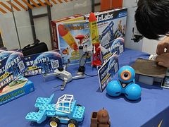 -斯坦星球AI编程·机器人科创·科学实验·信奥·思维·STEM·乐高·竞赛考级(长宁虹桥大融城荟聚中心)