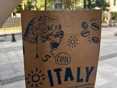 -LAVAZZA拉瓦萨咖啡(中航城君尚购物中心店)