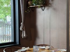 -小三峡食府(西五路店)