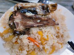 -溢香园昼夜抓饭店(揽秀园街店)