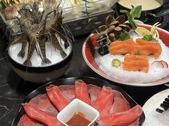 -红鼎豆捞·非遗鲍皇汤火锅(宝丰路店)
