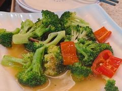 -羊巴道新疆菜·清真(上梅林店)