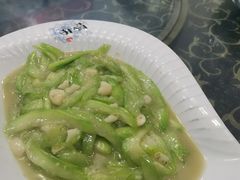 -湖南人家湘菜馆(镇江路店)