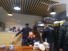 大堂-清真石家包子(大皮院总店)