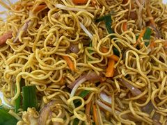 三鲜炒粉-南沙辉记烧鸡·荔枝木炭火吊烧(旧镇店)