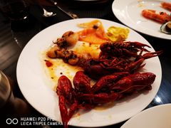 -圣丰索菲特·2 On 988 Café 自助餐厅