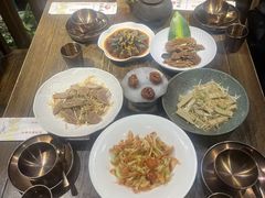 -魁盛居百年鲁菜馆(县西巷店)