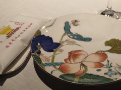 -皇冠明珠鱼翅楼(水上公园店)