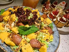 烤肉肠芒果沙拉-BE BRIGHT KITCHEN(正佳广场店)