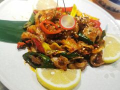 -萤初高端日料王(曲江银泰店)