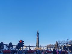 -人民防洪胜利纪念塔