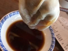 -笑来喜馄饨小笼工坊店(湖滨街店)