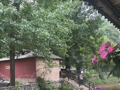-北京水岸山吧度假村(雁栖镇店)
