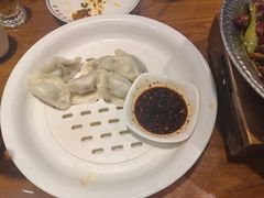 -那家老院子东北菜·饺子·小鸡炖蘑菇(艳华街店)