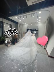 -不晚国际婚纱礼服