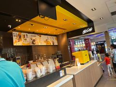 -麦当劳(中二横路店)