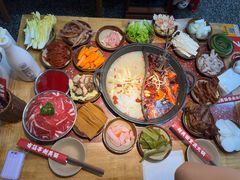 -赵美丽·重庆社区火锅·直营店(火车东站·中豪国际店)