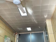 -宝光熏肉鞋底火烧(新街口店)