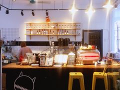 -怪兽咖啡 Monster Cafe