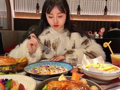 -阿妮叶李(光谷世界城店)