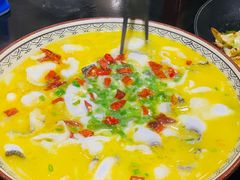 -聚汇三少·龙虾·中餐厅(莫邪路新天地店)