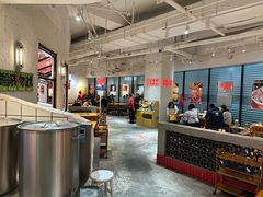 -三个四川人火锅(华联商厦店)