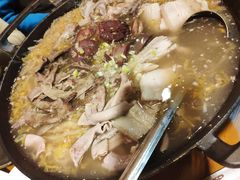 -大宝全猪馆(南京路店)