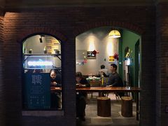 -1192弄老上海风情街(世纪汇广场店)