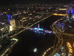-广州塔卢特斯法国旋转餐厅