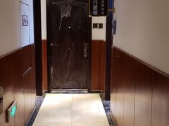 -视野联行眼镜•蔡司•依视路(温江店)