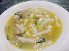 -茂县小辣椒川菜馆-羌家铜锅土火锅