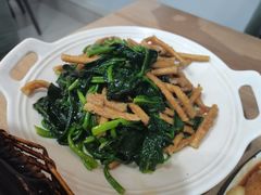 -老火大骨头汤馆