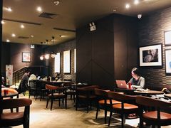 大堂-星巴克臻选(南京金茂览秀城店)