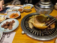 -唯成•韩国炭火烤肉 유성고기