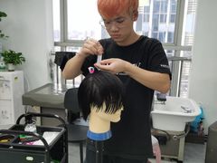 -首脑美容美发化妆美甲培训学校(长沙校区)