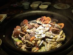 大棒骨汤底-船梆煮•蒸汽海鲜·生腌干蒸(五四广场店)
