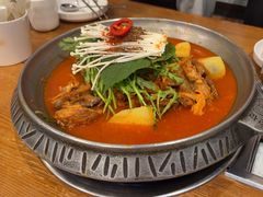 -喇喇排骨火锅·传统韩式脊骨汤(望京西园总店)