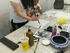 -秦汉胡同书法国画古筝围棋书院(漕宝日月光分馆)