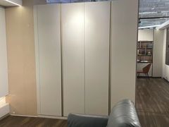 -百安居装修建材卖场(泰然店)