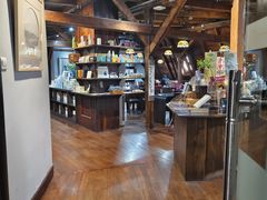 -良友书坊(安徽路店)