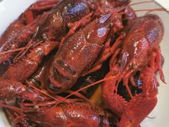 -臻鲜燕海鲜融合餐厅(金陵style店)