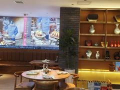 大堂-奉天掌柜·非遗猪手·笨饺子(崇山路店)