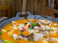 -老滇山寨•云南特色菜•地方菜•民族风情歌舞表演(金碧店)