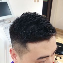 -明洞造型精品烫染