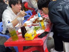 -老街烧烤大排档·地道湖北菜·龙虾馆(汉口火车站店)