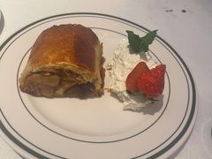 -Wolfgang’s Steakhouse 沃夫冈牛排馆(上海白玉兰广场店)