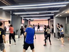 -超鹿运动(五四路恒力城店)