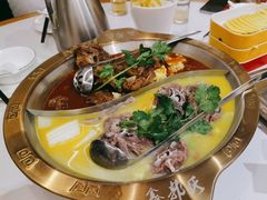 -鑫郭氏·南昌20年大排档·小龙虾羊蝎子(潮阳里店)