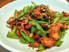 辣椒炒肉-双湖园·地标武汉菜(黄鹤楼解放路店)