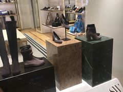 -STUART WEITZMAN(静安嘉里中心店)